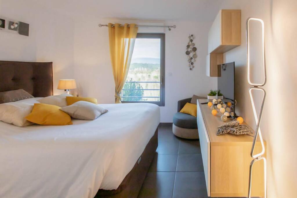 Appartement A7- 2 Bdr Sea & Mountain View - Ac, Parking, Pool & Terrace à Antibes Extérieur photo